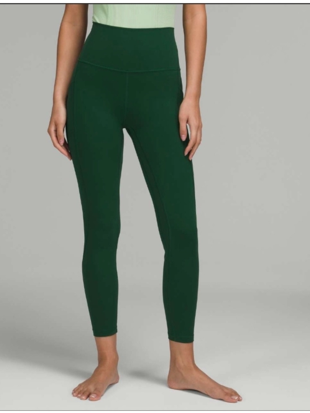 NWOT Lululemon Everglade Green Tights Leggings Size 4